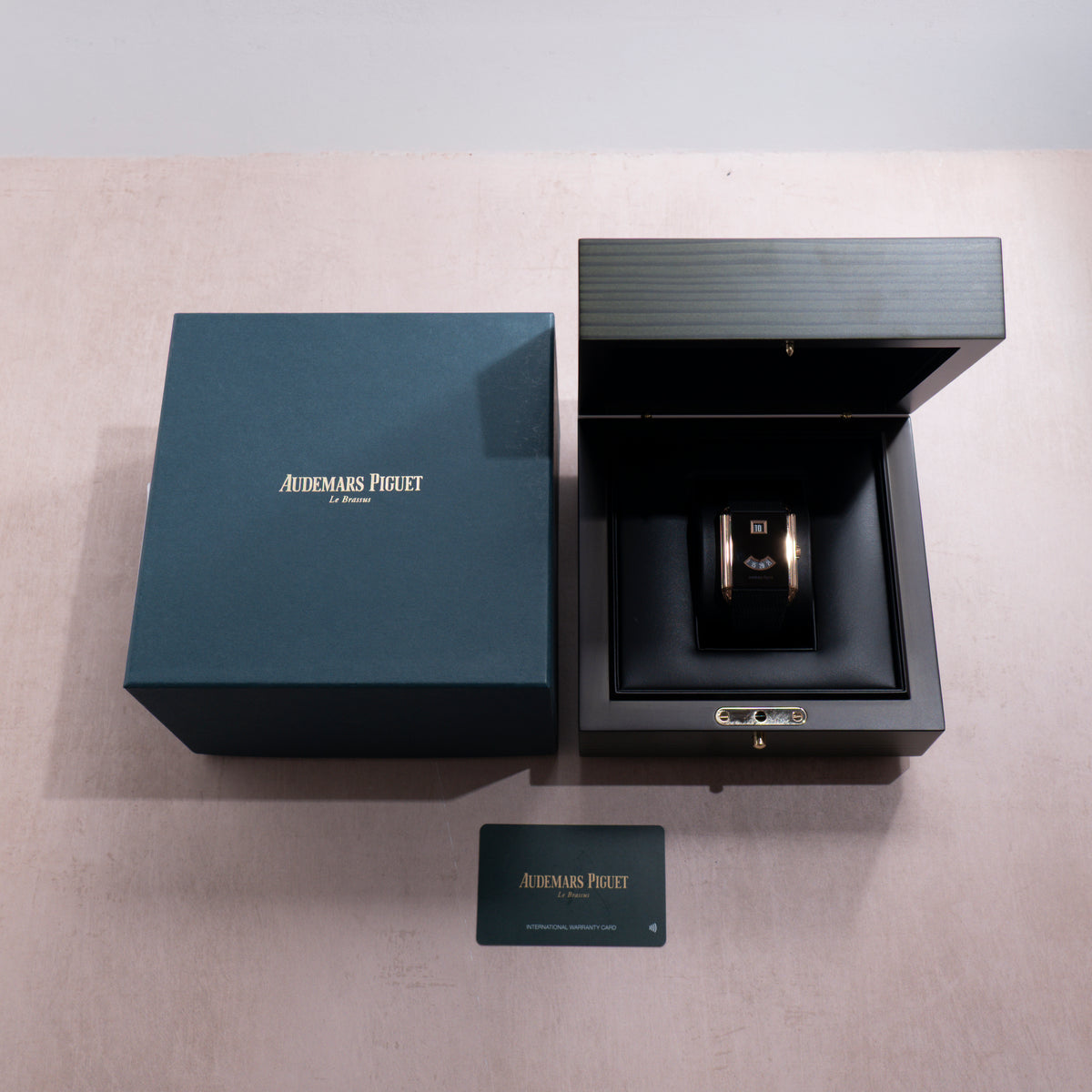 Audemars Piguet Neo Frame Jump Hour