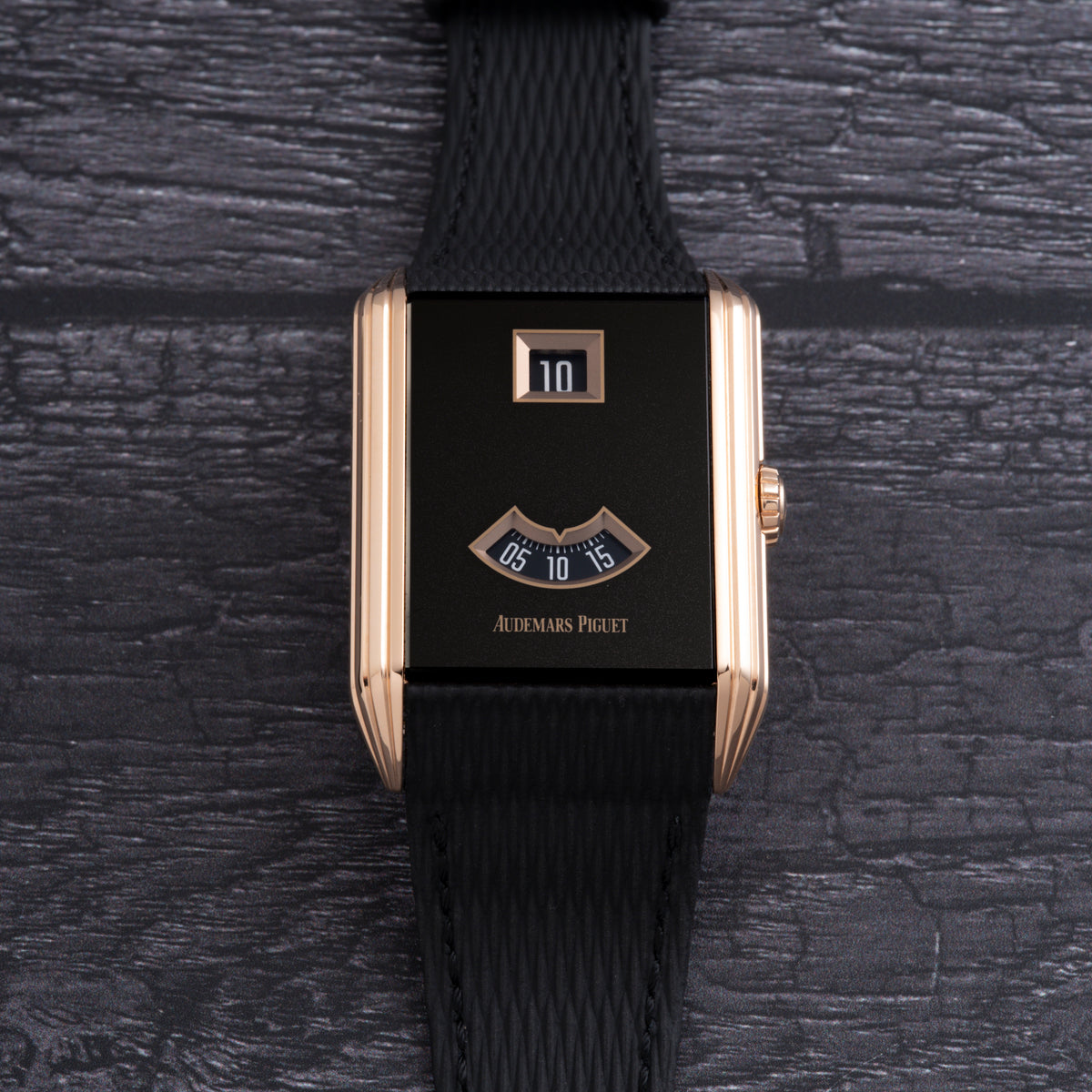 Audemars Piguet Neo Frame Jump Hour