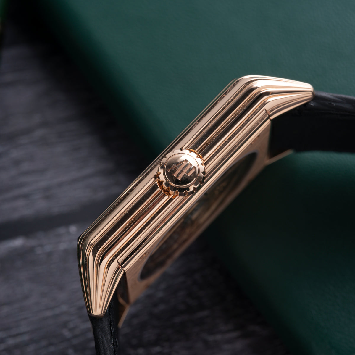 Audemars Piguet Neo Frame Jump Hour