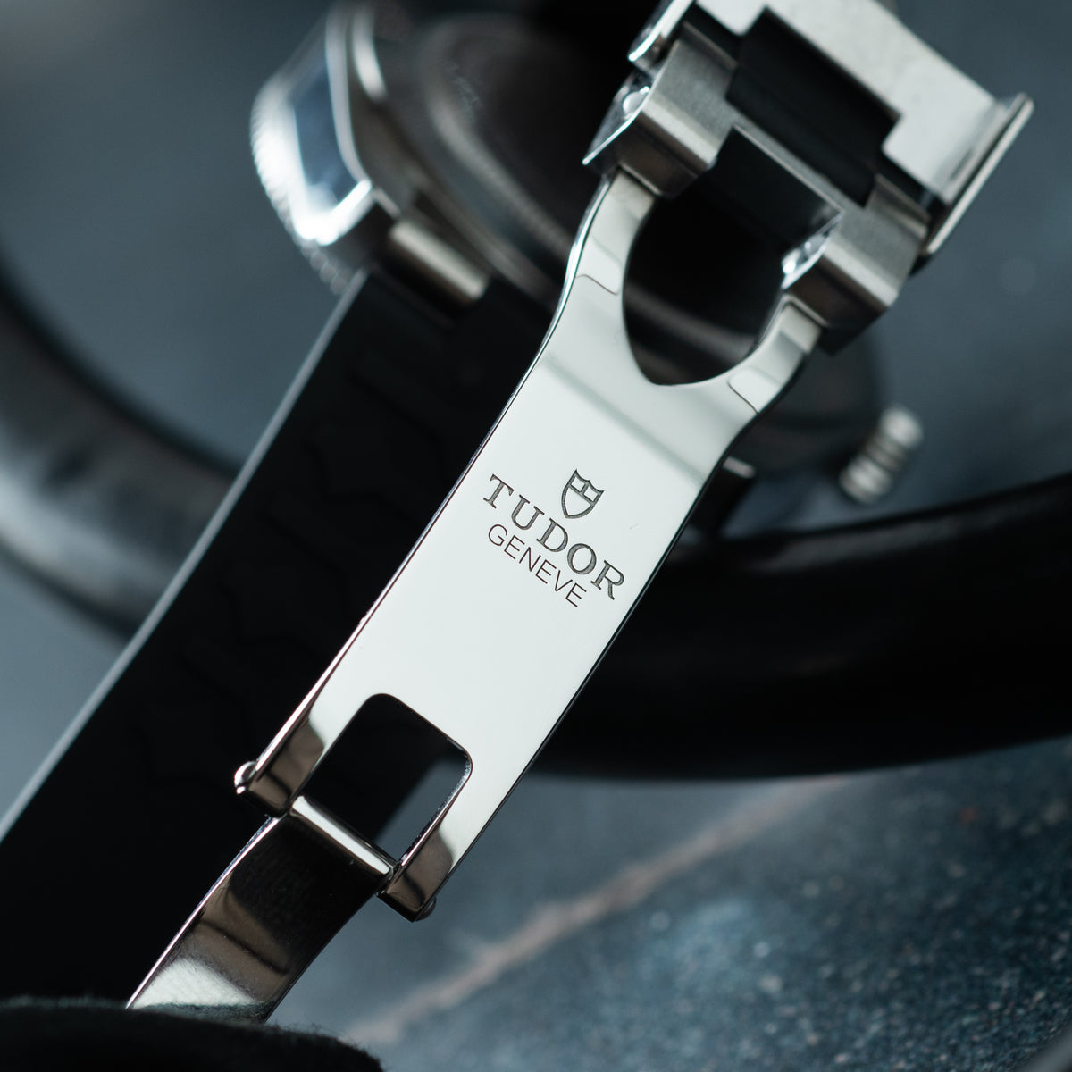 Tudor Black Bay 54