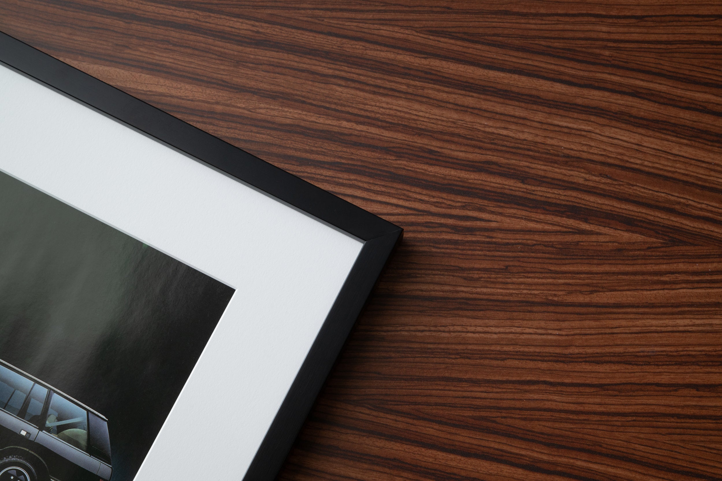 Range Rover Country LWB x Nike Air Max 'Air Suspension For Every Budge ...