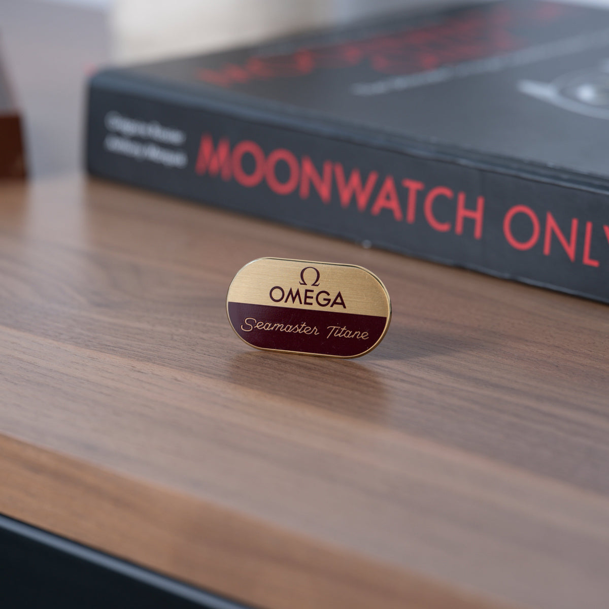 Omega Seamaster Titane Signage