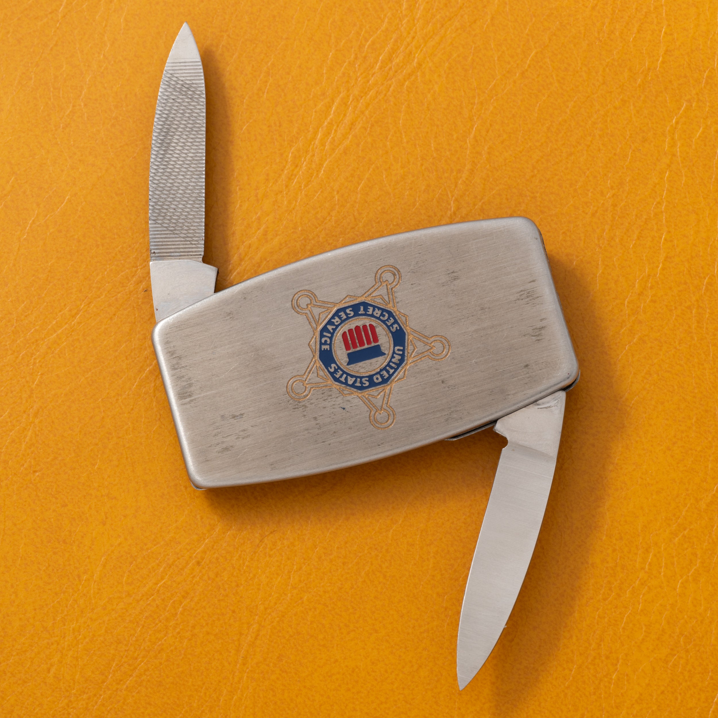 U.S. Secret Service Pocket Knife by Zippo – Analog:Shift