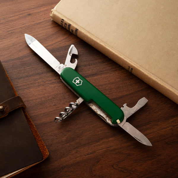 Victorinox Swiss Army Knife for Land Rover – Analog:Shift