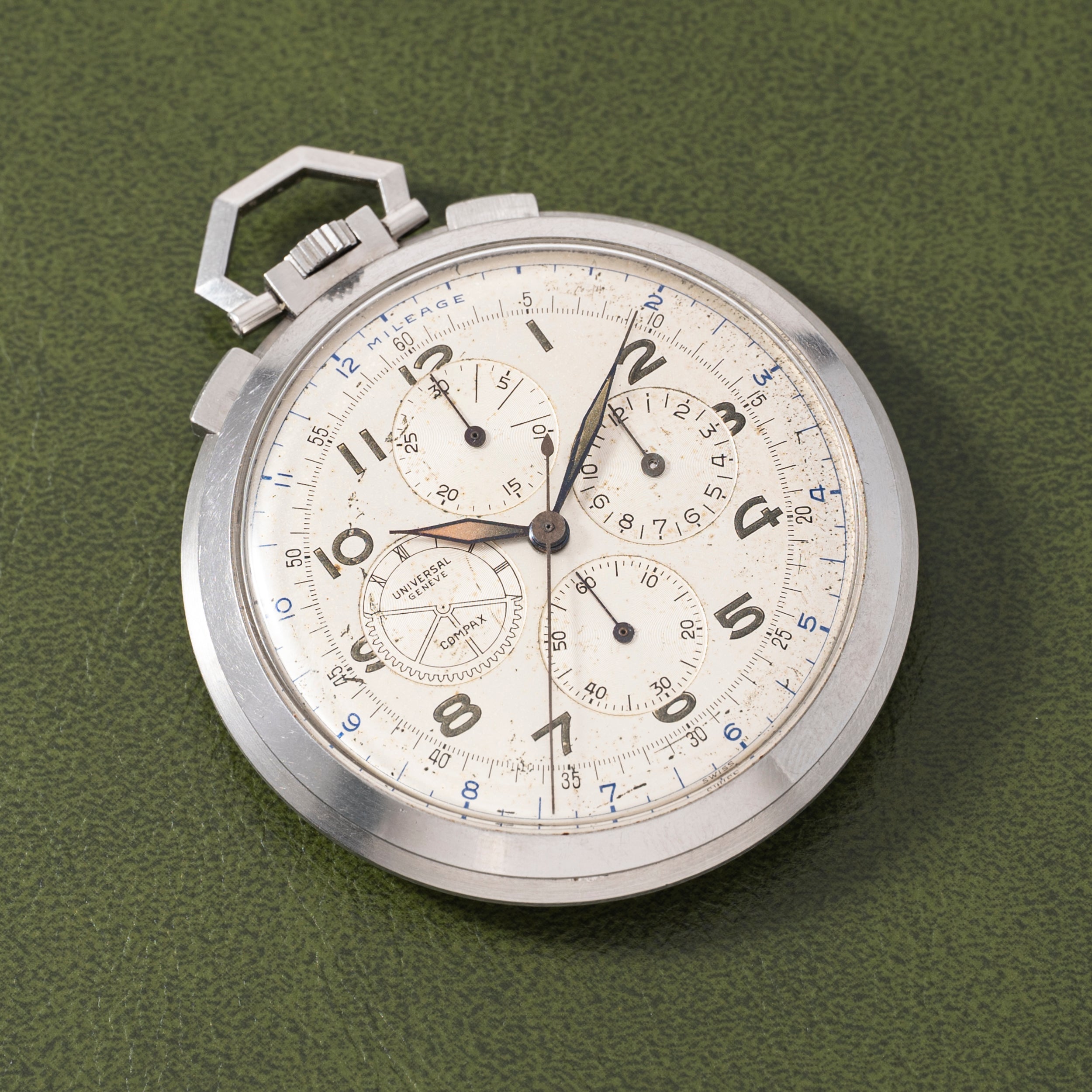 Universal Genève Compax Pocket Watch – Analog:Shift
