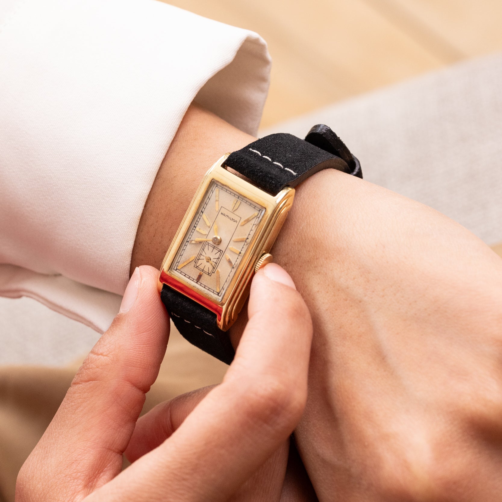 Nome Black Suede Strap – Analog:Shift