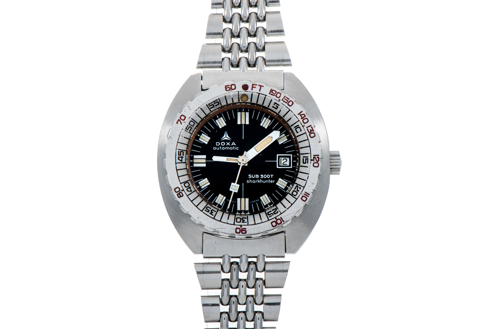 DOXA Sub 300T Sharkhunter