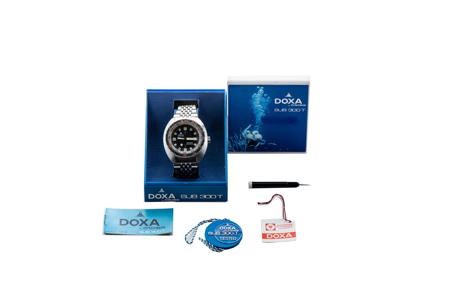 DOXA Sub 300T Sharkhunter