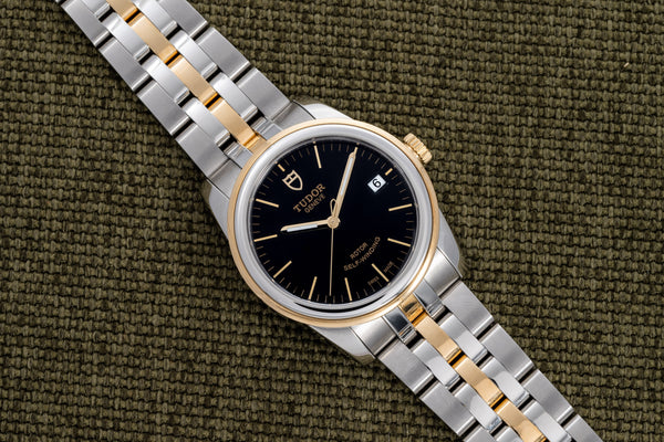 AS04626_18981230_TUDOR_GLAMOUR