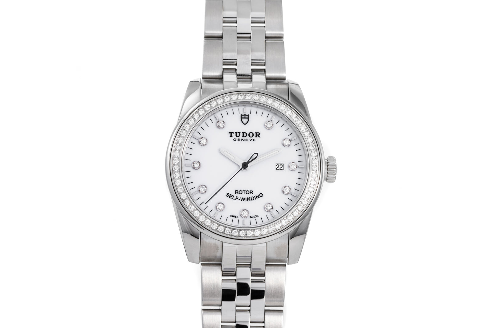 Tudor Glamour Date