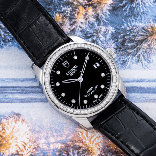 Tudor Glamour Date – Analog:Shift