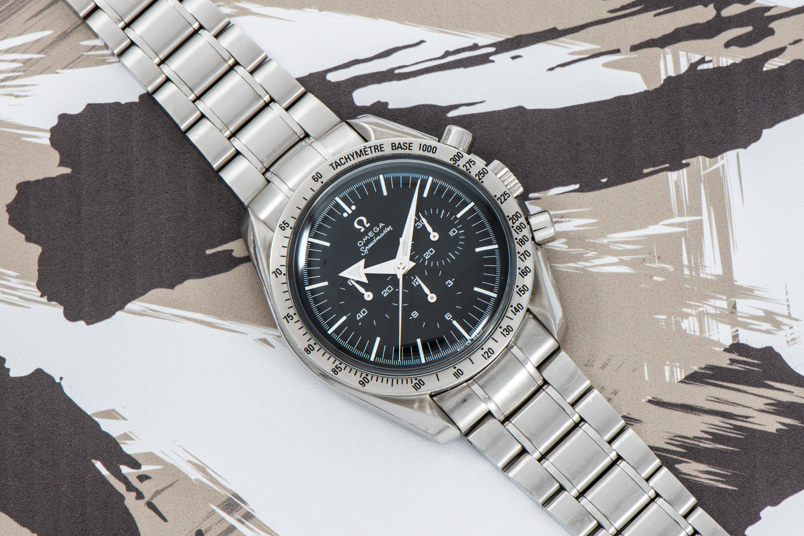 Omega Speedmaster 'Broad Arrow'