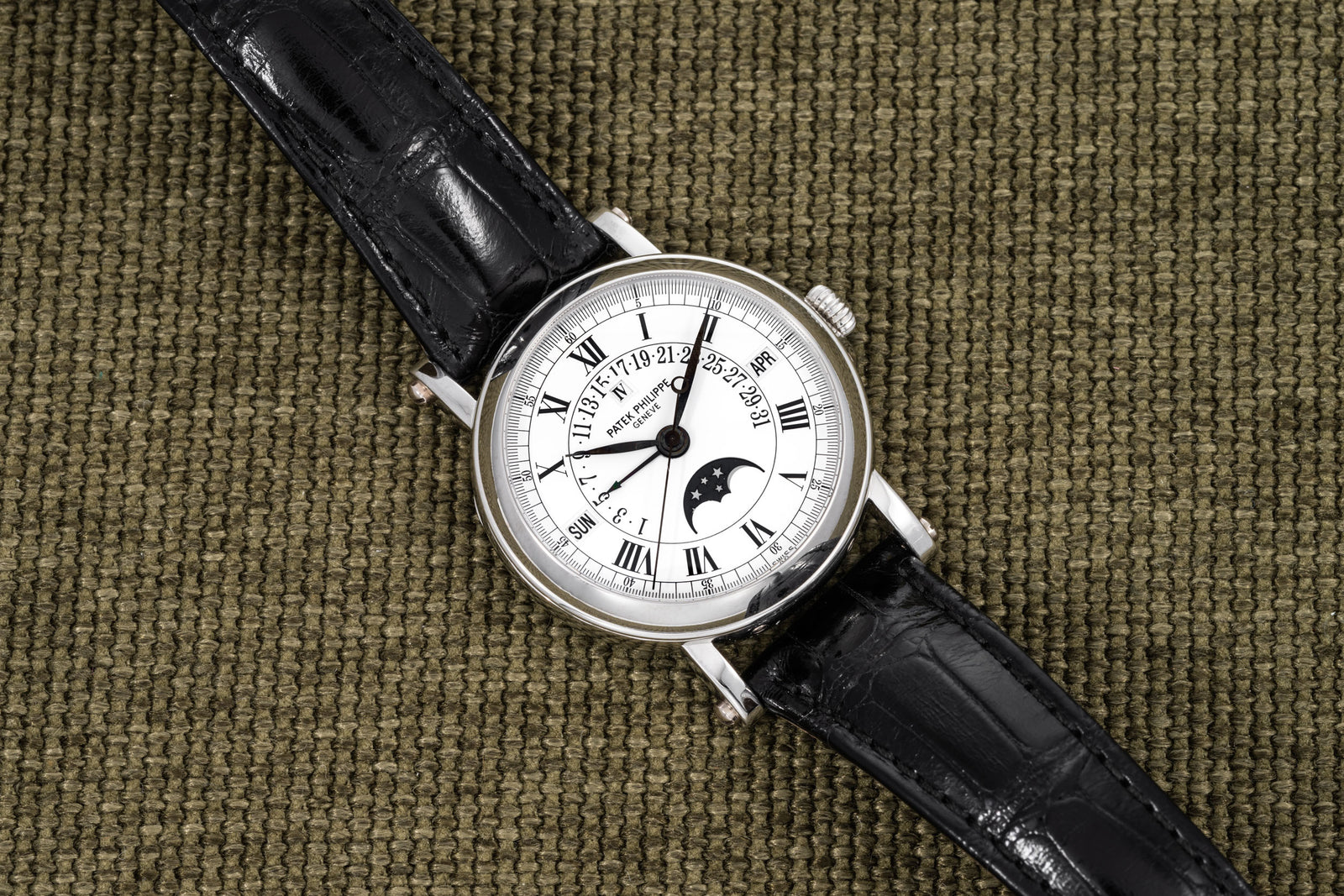 Patek Philippe Retrograde Perpetual Calendar