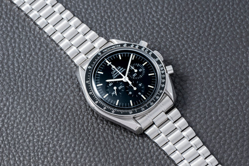 Omega Speedmaster Professional – Analog:Shift