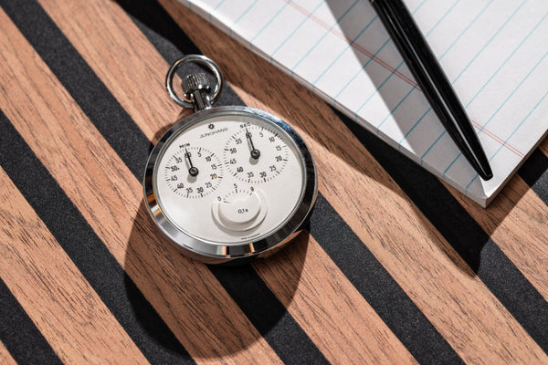 ASM0030_39130510_JUNGHANS_1-