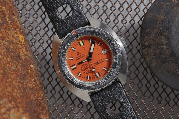 Doxa Sub 300T Professional – Analog:Shift