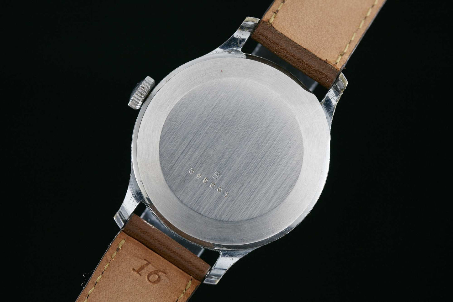 Jaeger-LeCoultre Reference 2892B with Extract from the Archives