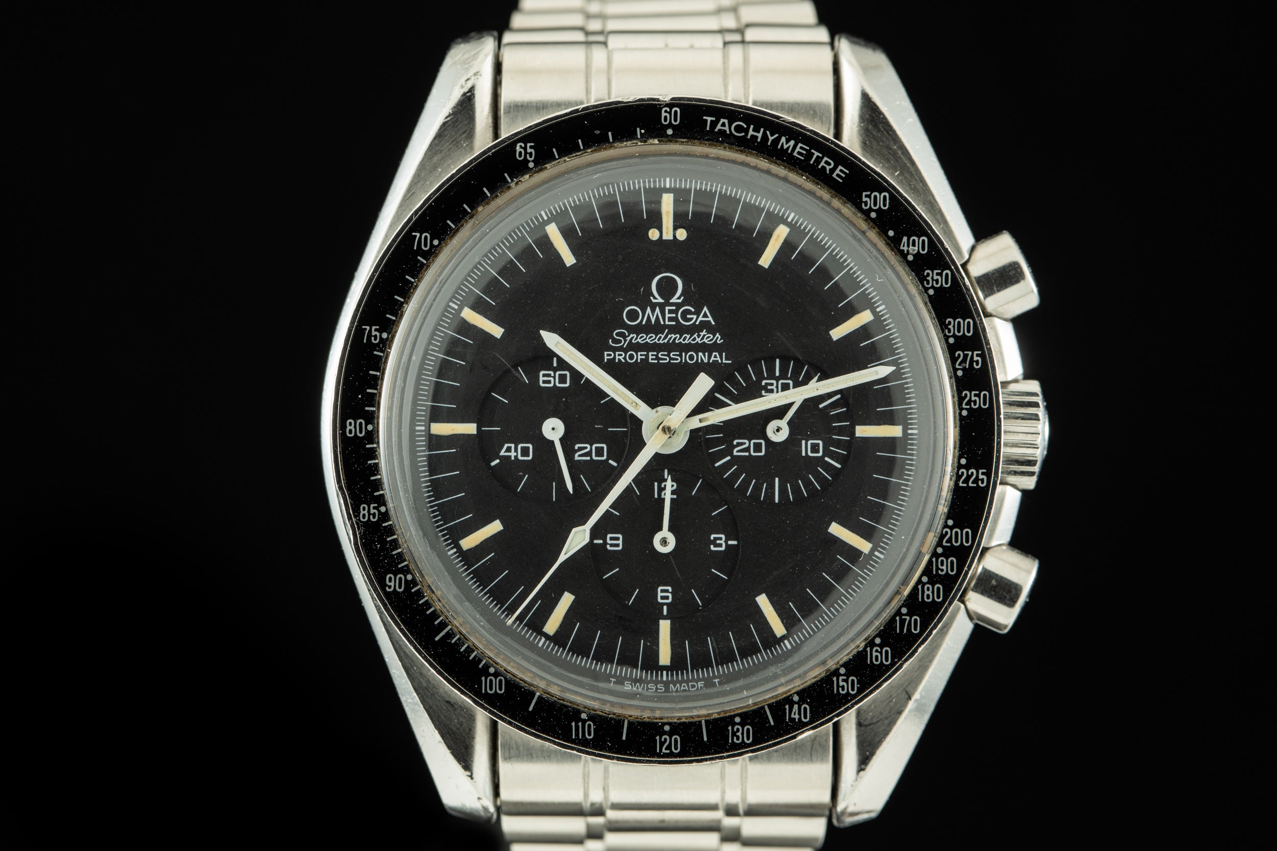 Omega Speedmaster Professional – Analog:Shift