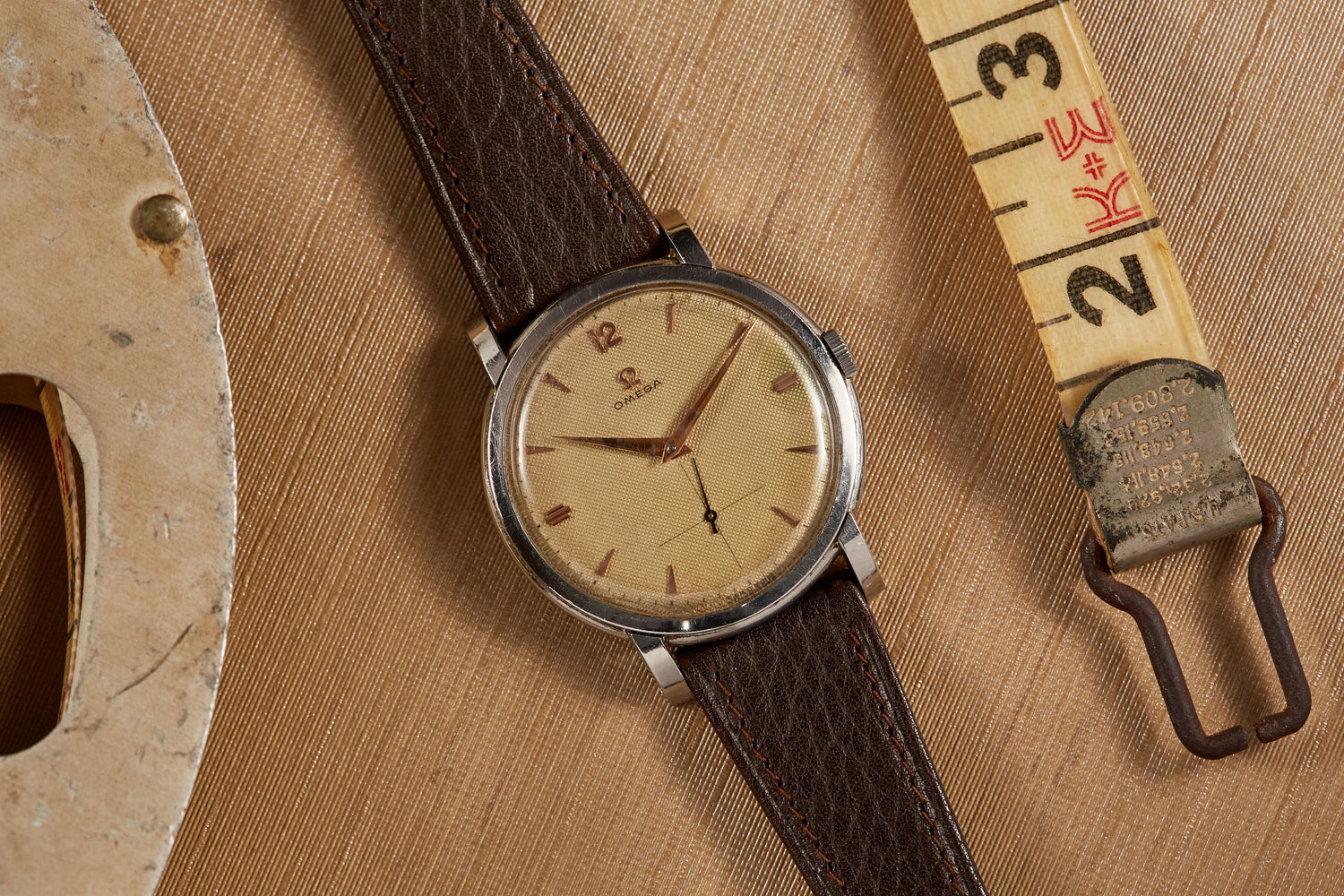 OMEGA OVERSIZED GENT'S DRESS WATCH – Analog:Shift