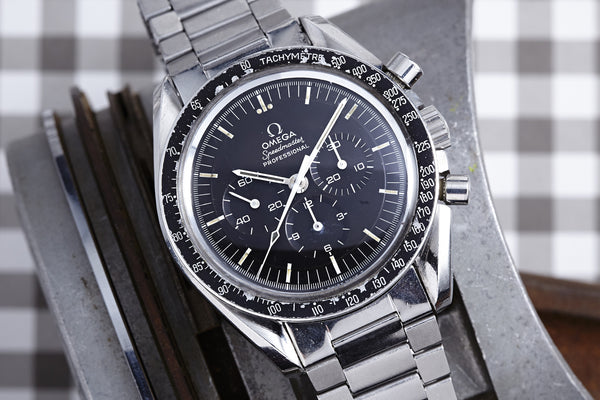 Omega Speedmaster Professional - 1969 – Analog:Shift