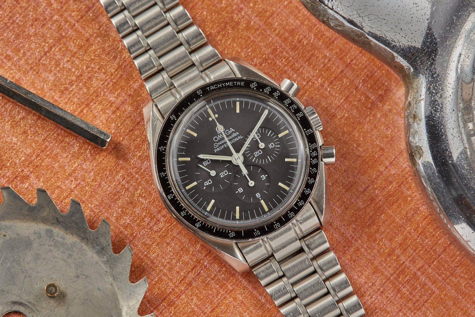 Omega Speedmaster Professional