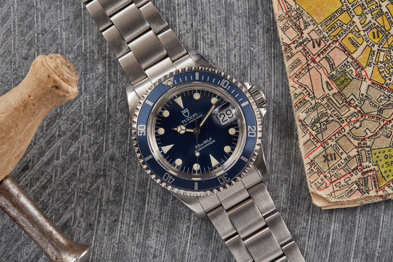Tudor Submariner Date