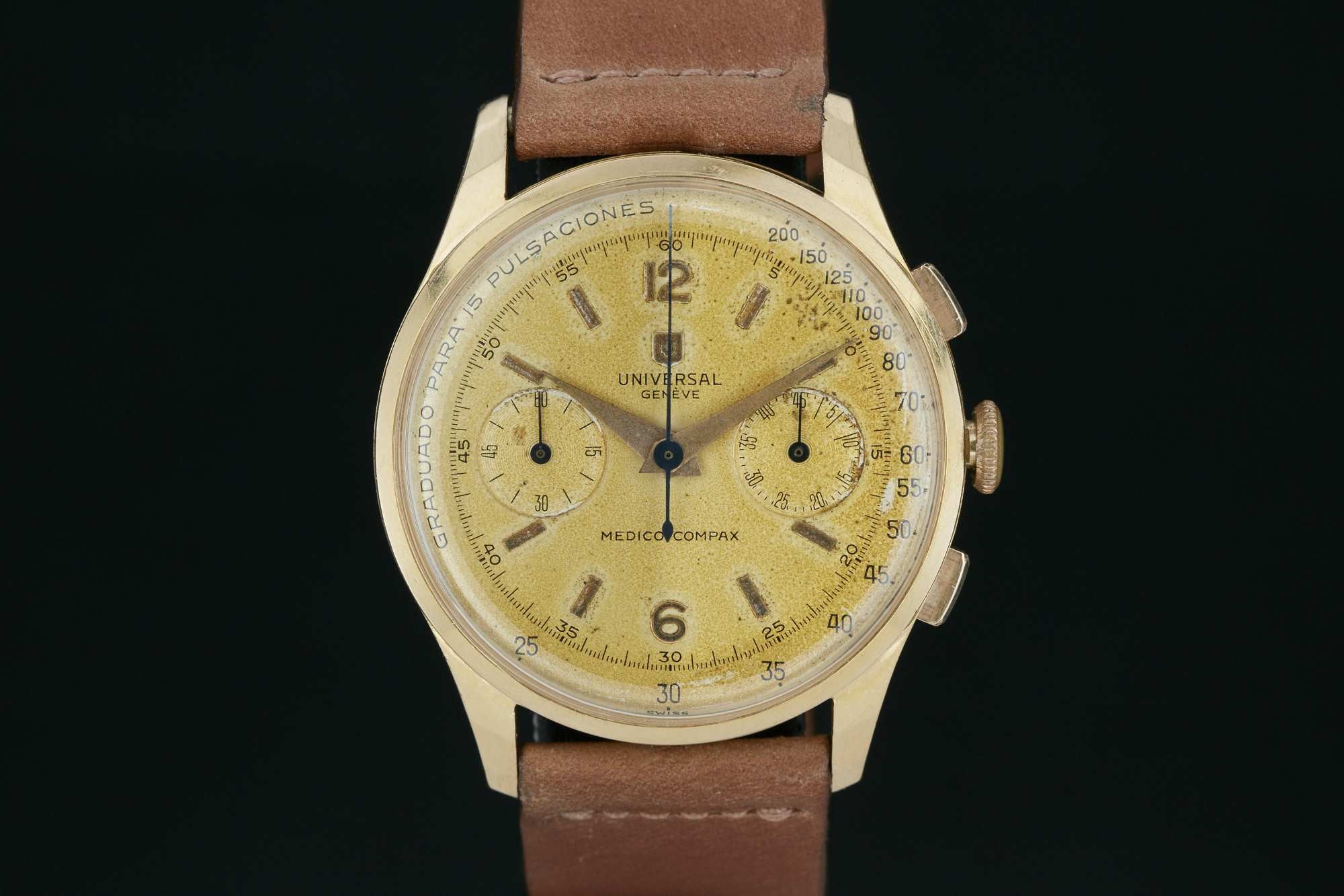 Universal Genève Medico-Compax – Analog:Shift