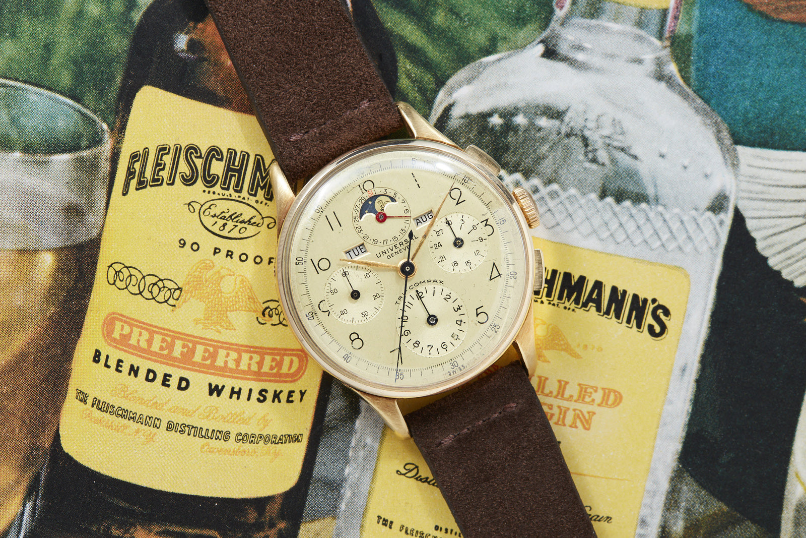Universal Geneve Tri-Compax Solid Yellow Gold