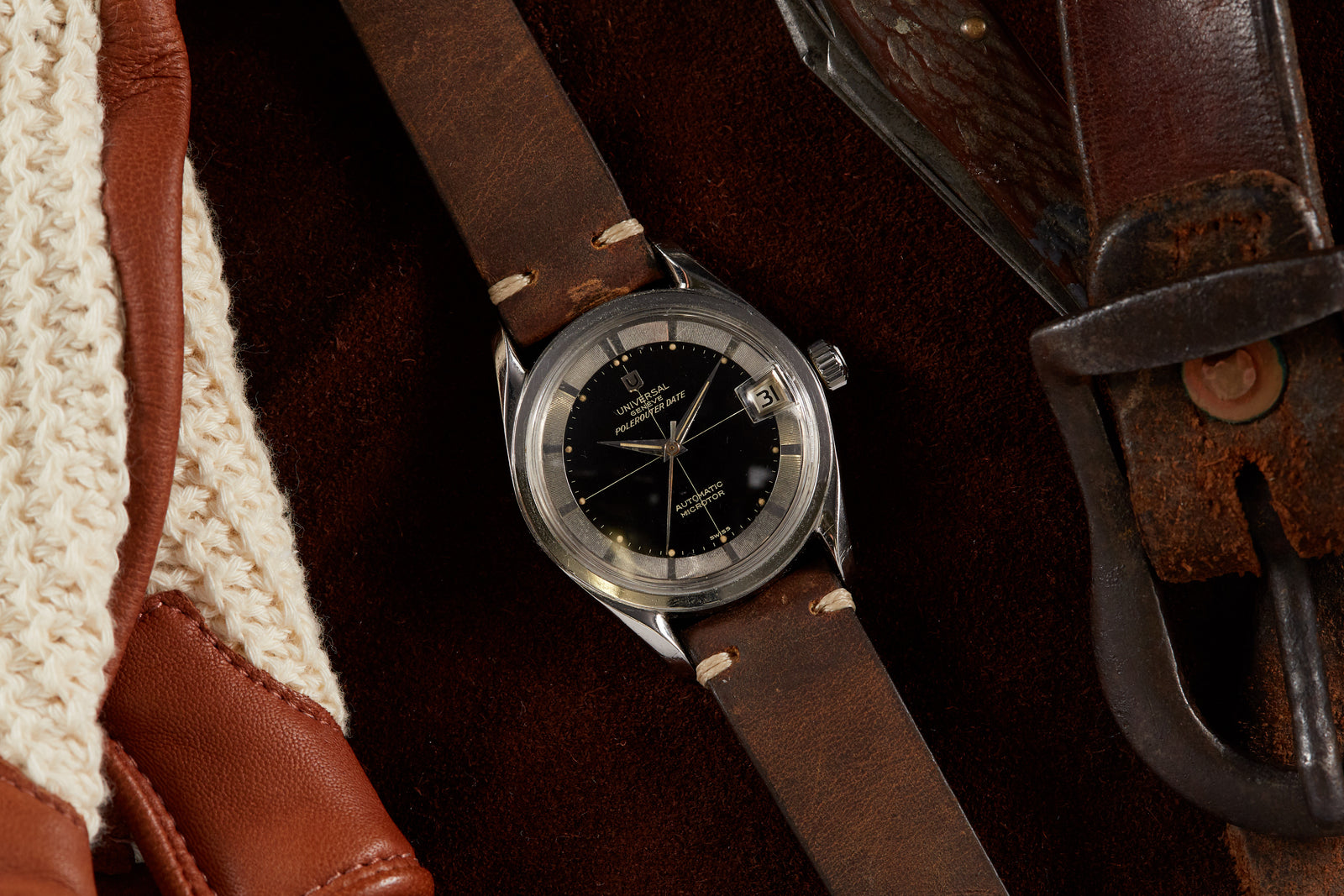 Universal Genève Polerouter Date
