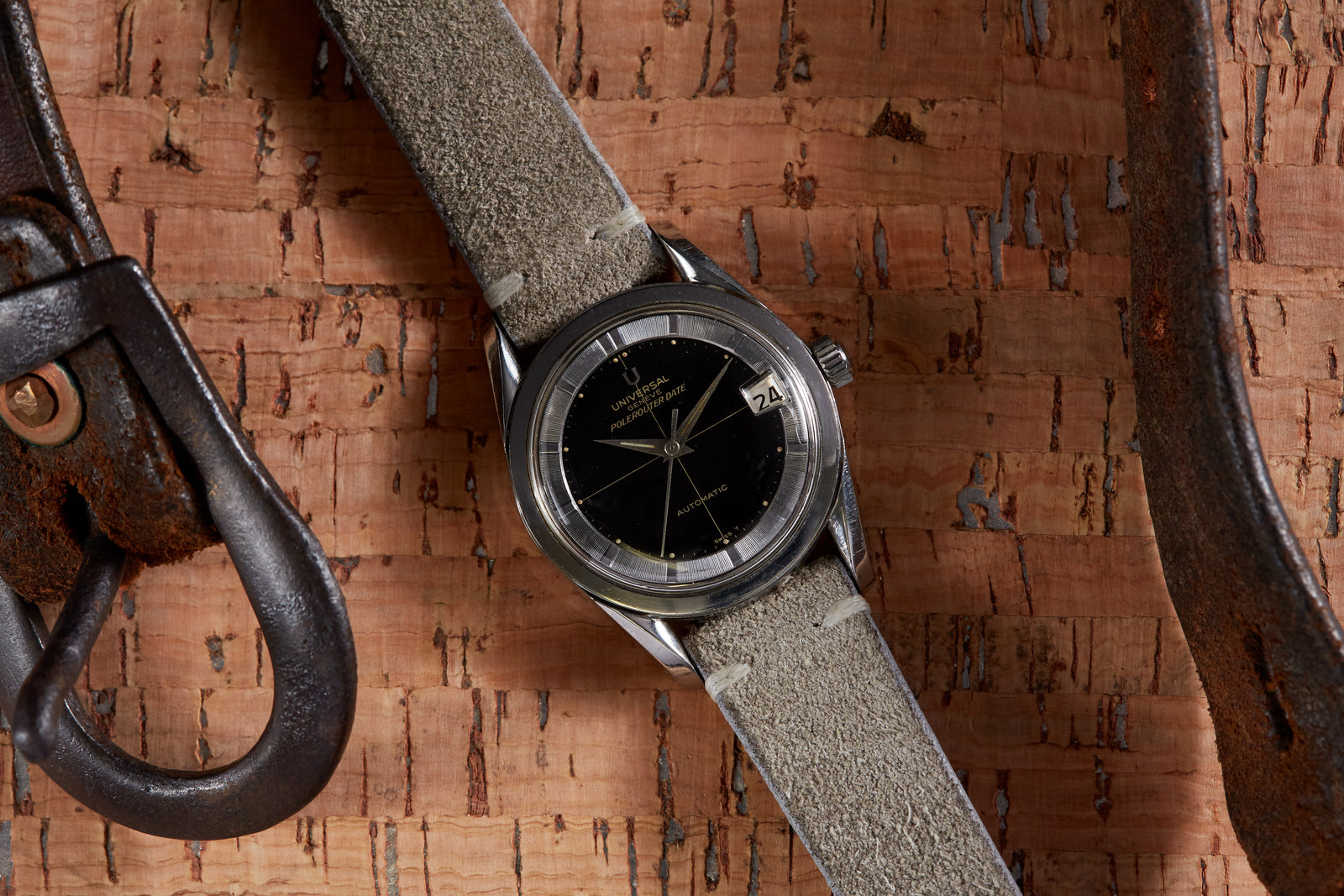 Universal Genève Polerouter Date