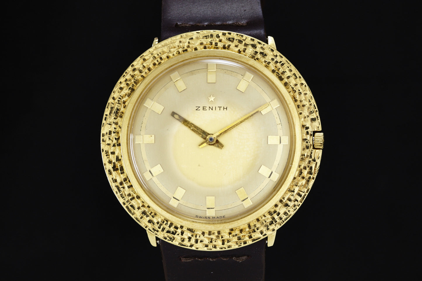 Zenith Gold Ultra Thin Dress Watch Fancy Bezel