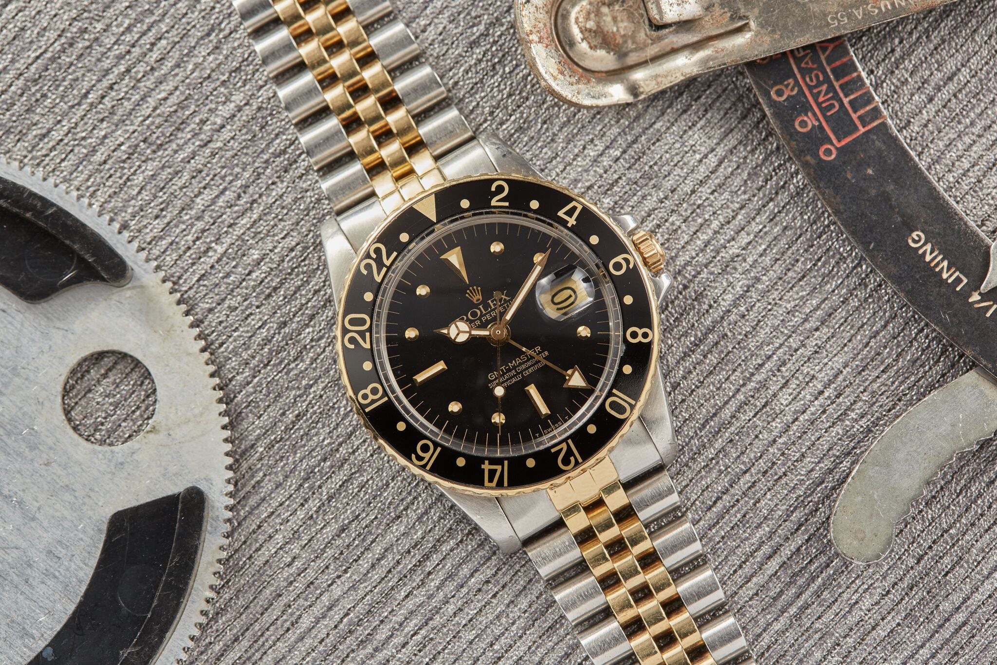 Rolex GMT Master Two Tone Analog Shift